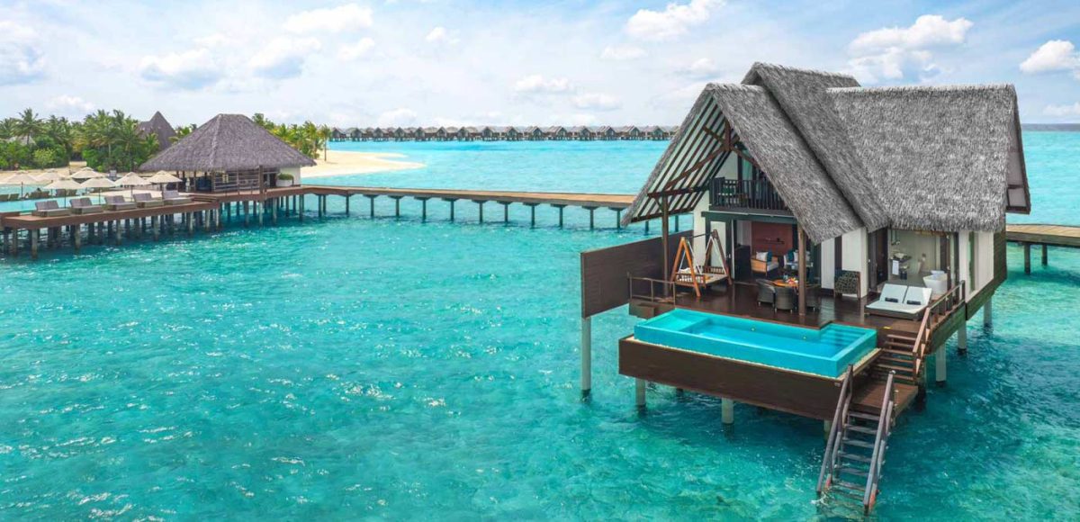 Maldivian overwater villas at Heritance Aarah’s Ocean Wing Oasis