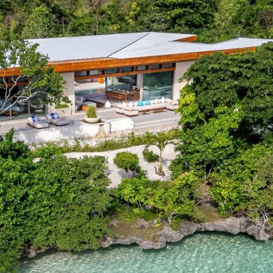 Wakatobi Courtyard Residence